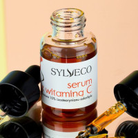 Rozjaśniające serum do twarzy z witaminą C, 30 ml, Sylveco